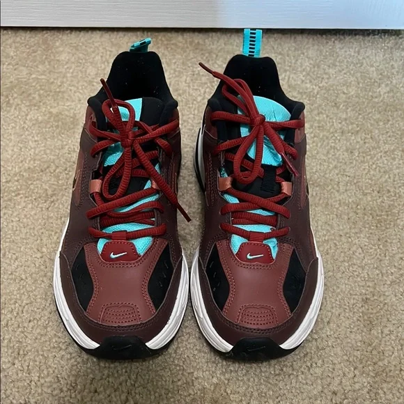 Nike Brown , burgundy and Black Sneakers with Cushioned Sole - Picture 1 of 6